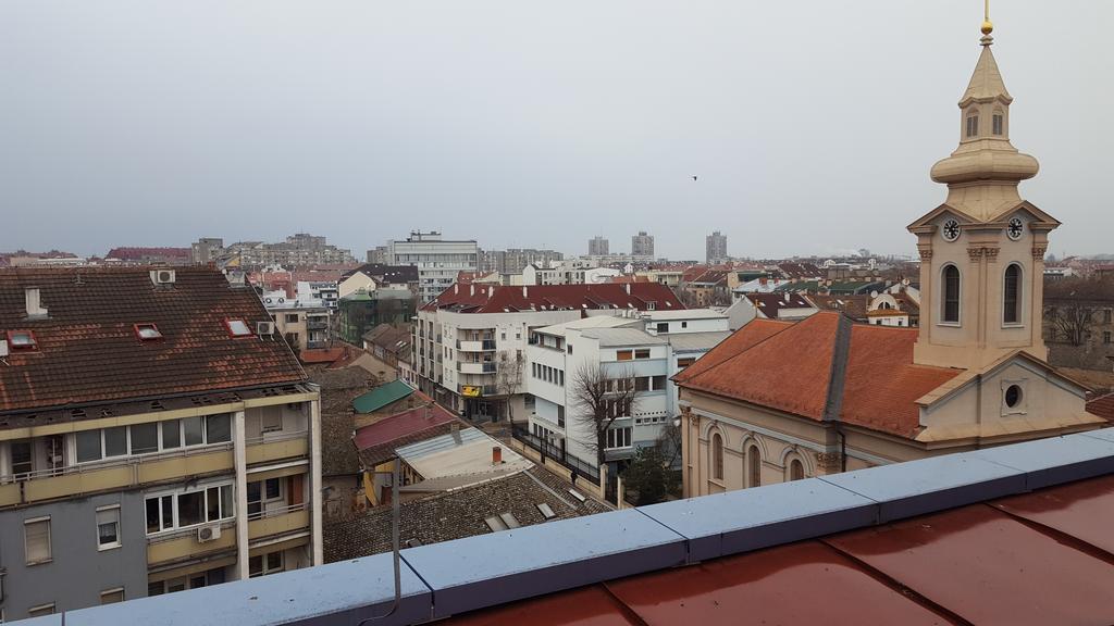 Apartment Centrum - Free Private Parking Novi Sad Eksteriør bilde