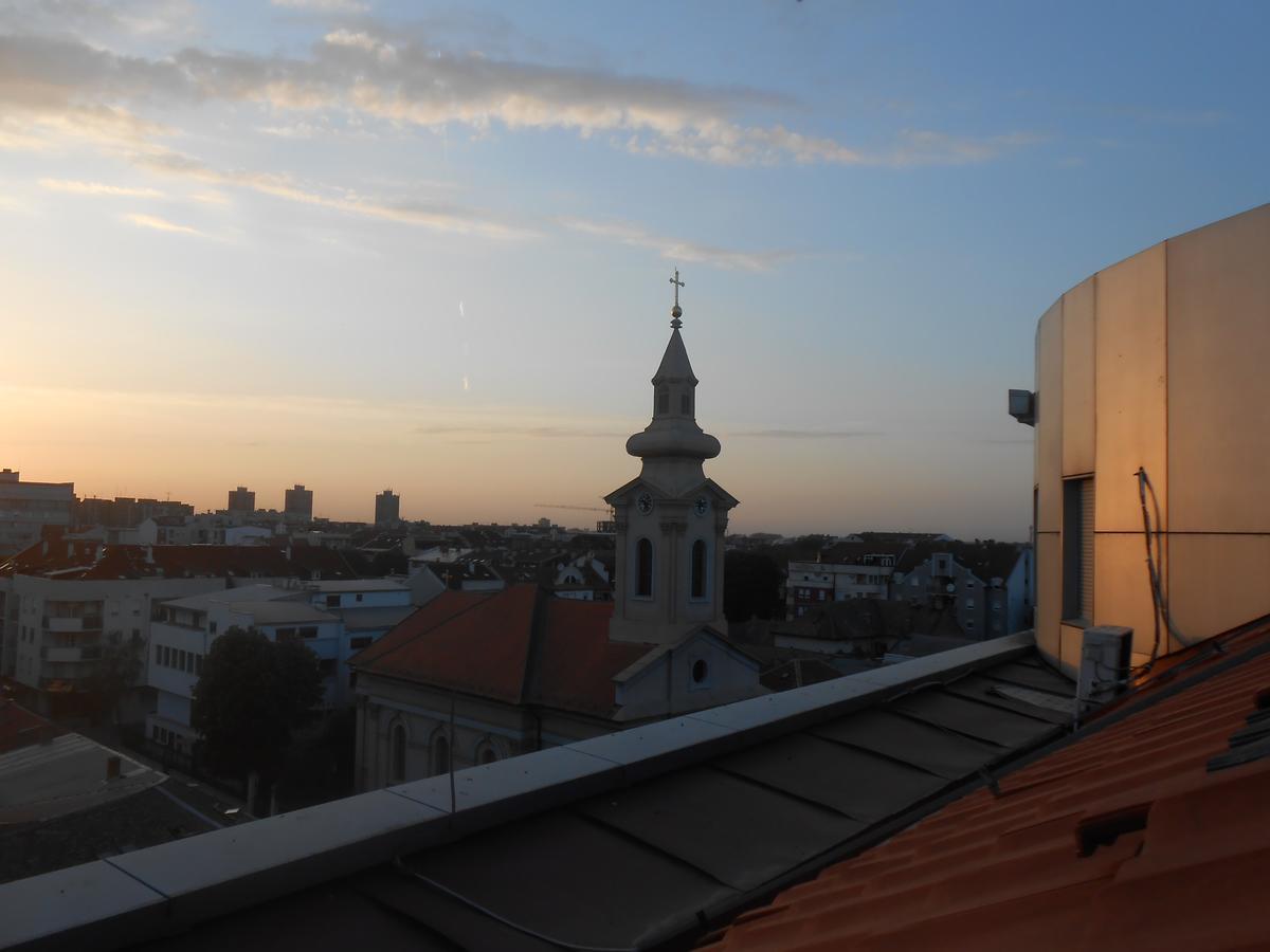 Apartment Centrum - Free Private Parking Novi Sad Eksteriør bilde